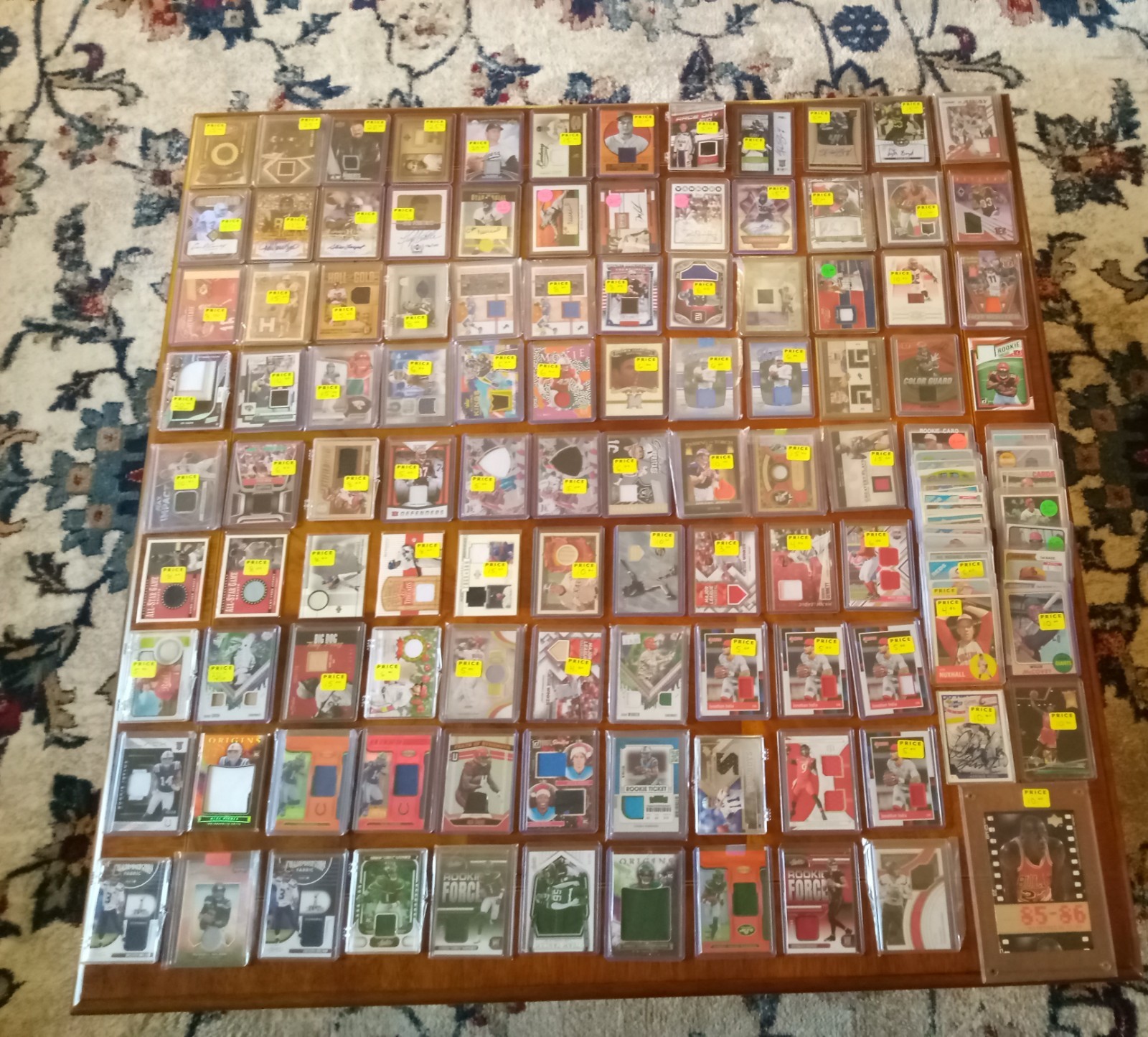 Large Lot Of Game Used, Auto, Relic, Vintage Football, Baseball, Sports Cards