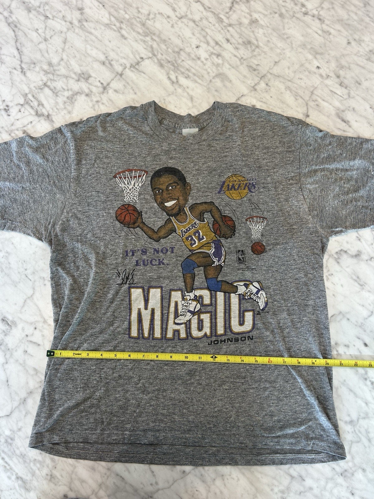 Magic Johnson Los Angeles Lakers Vintage Shirt Super Thin Super Soft Large