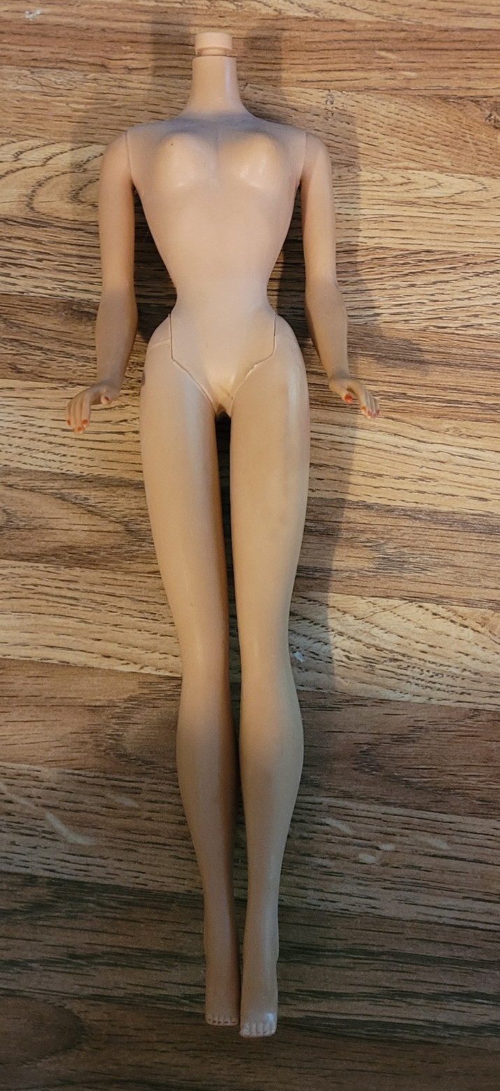 Vintage Barbie Doll 1960 Ponytail Barbie Original Solid Body #4 Body Only Vintage Barbie Doll 1960 Ponytail Barbie Original Solid Body #4 Body Only
