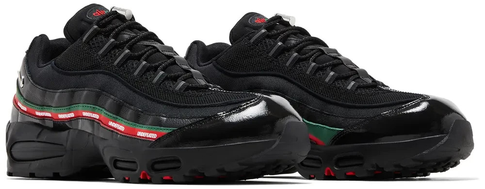 Nike x Undefeated Air Max 95 Black Metallic Silver IB4453-001 Men's Sizes
