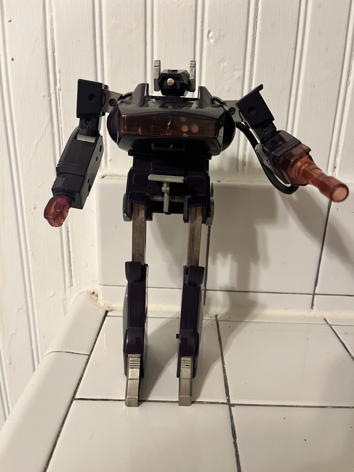 Vintage 1983 TRANSFORMERS G1 SHOCKWAVE - figure and gun - Original Owner Vintage 1983 TRANSFORMERS G1 SHOCKWAVE - figure and gun - Original Owner