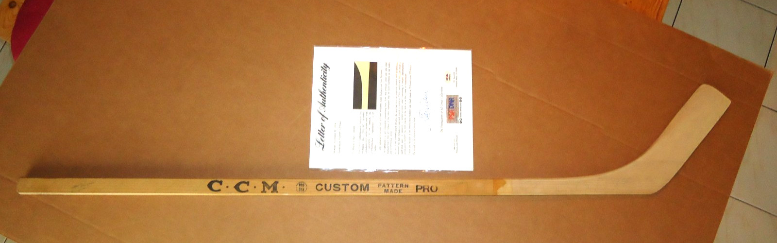 Rare 1966-67 Montreal Canadiens Hockey Stick X16 Autograph Signature PSA DNA Rare 1966-67 Montreal Canadiens Hockey Stick X16 Autograph Signature PSA DNA