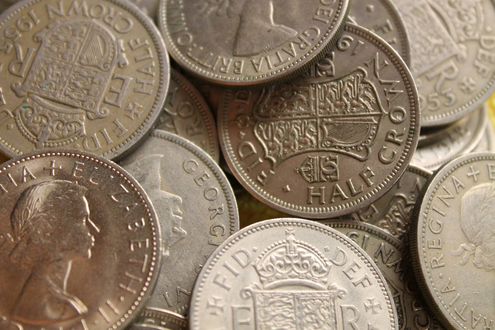 25 PACK OF HALFCROWNS BULK LOT OF OLD BRITISH COINS 25 PACK OF HALFCROWNS BULK LOT OF OLD BRITISH COINS