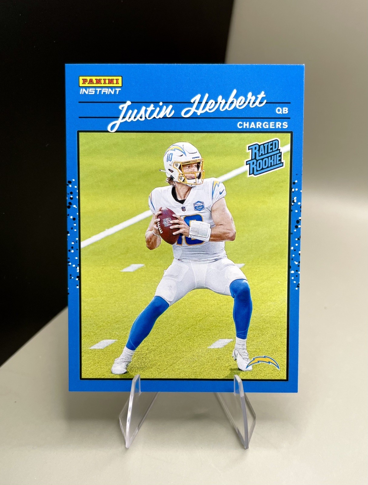 2020 Panini Instant NFL - 1990 Rated Rookie Justin Herbert #RR4 /2044 (RC) 2020 Panini Instant NFL - 1990 Rated Rookie Justin Herbert #RR4 /2044 (RC)