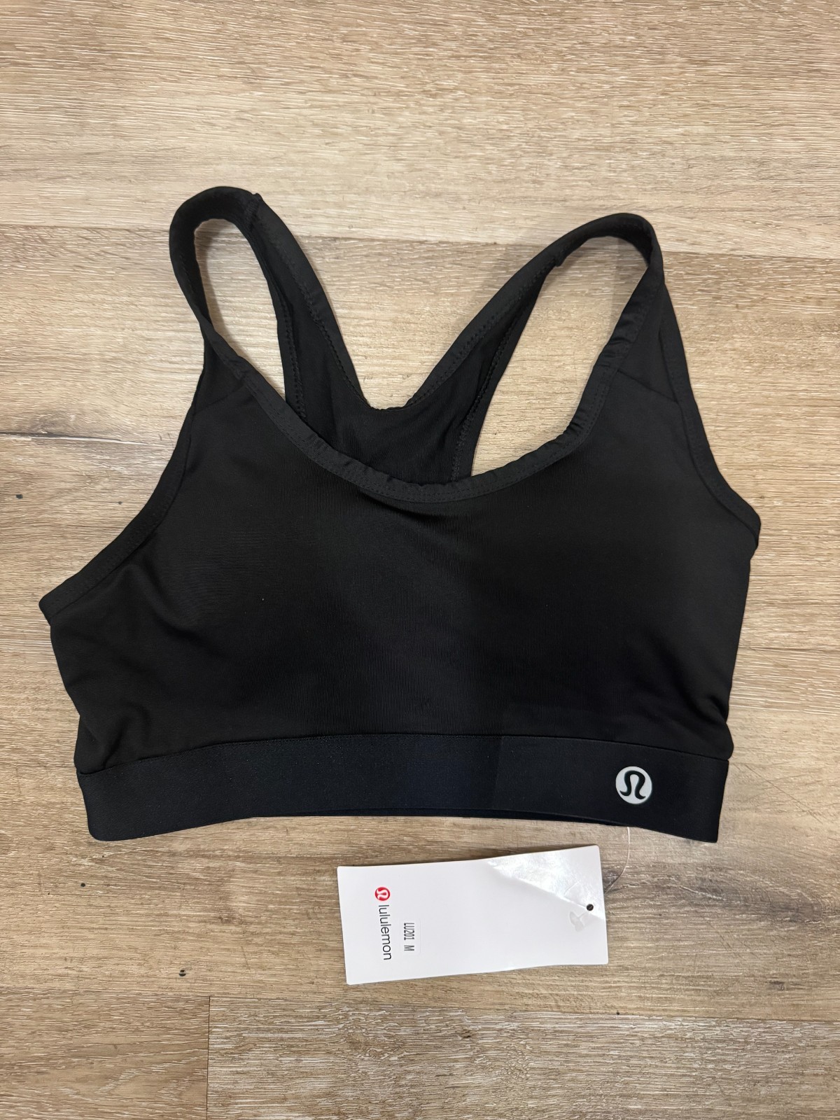 LULULEMON SPORTS BRA WOMENS SIZE M LULULEMON SPORTS BRA WOMENS SIZE M
