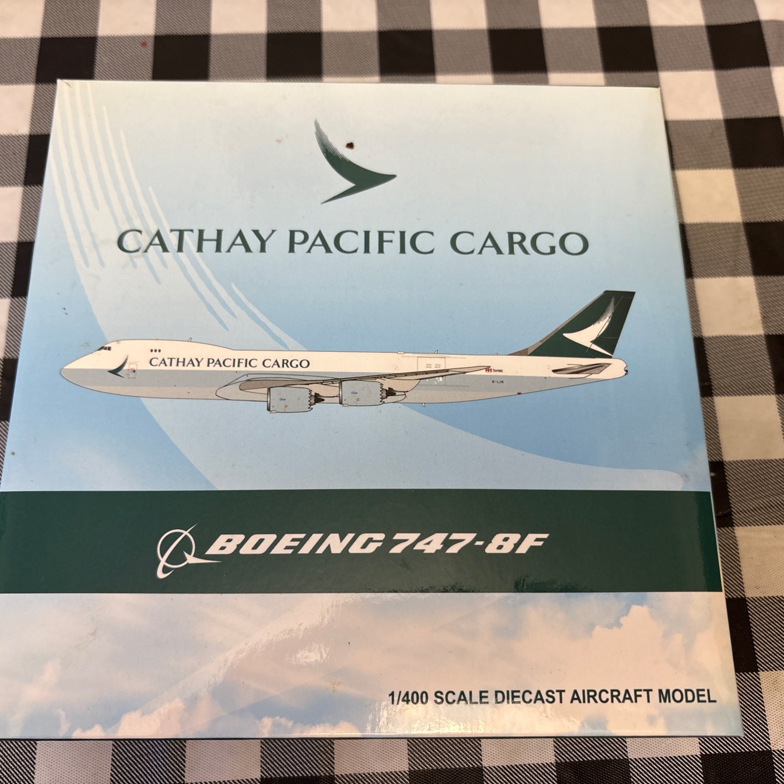 Cathay Pacific 747-8F 1/400 Model 4955 / Brand New