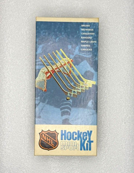 VTG 1970’s NHL East Mini Sport Hockey Kit Orange Products 301-130 Original Box