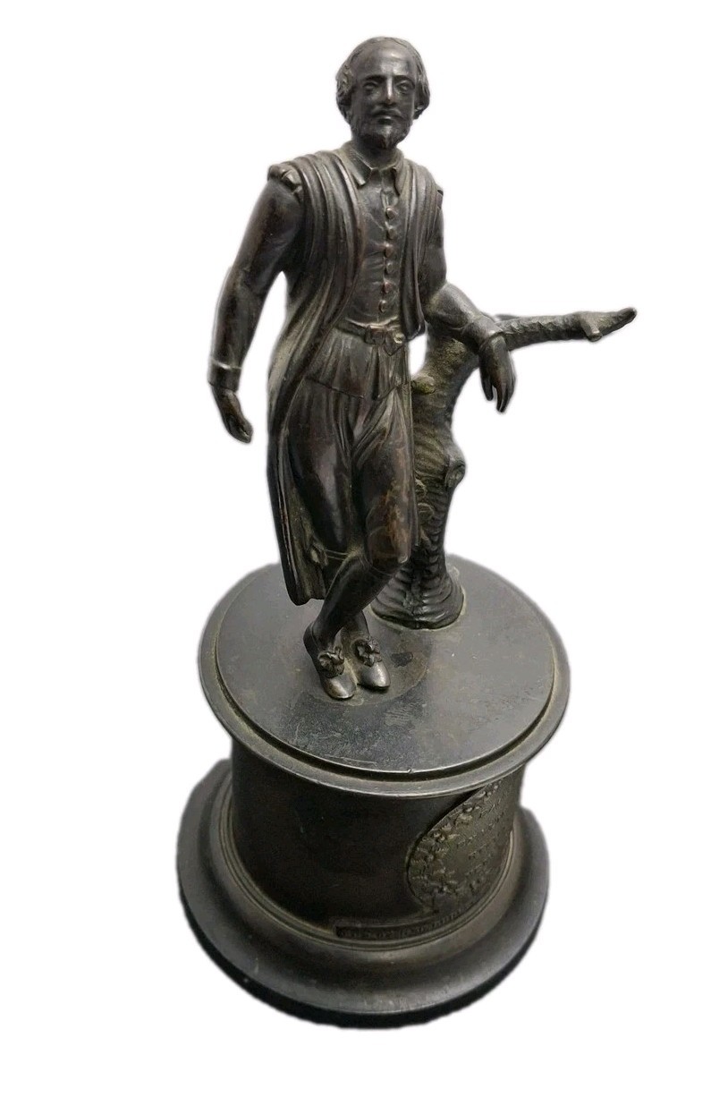 19th Century Victorian Bronzed Spelter Statue of Elizabethan William Shakespeare