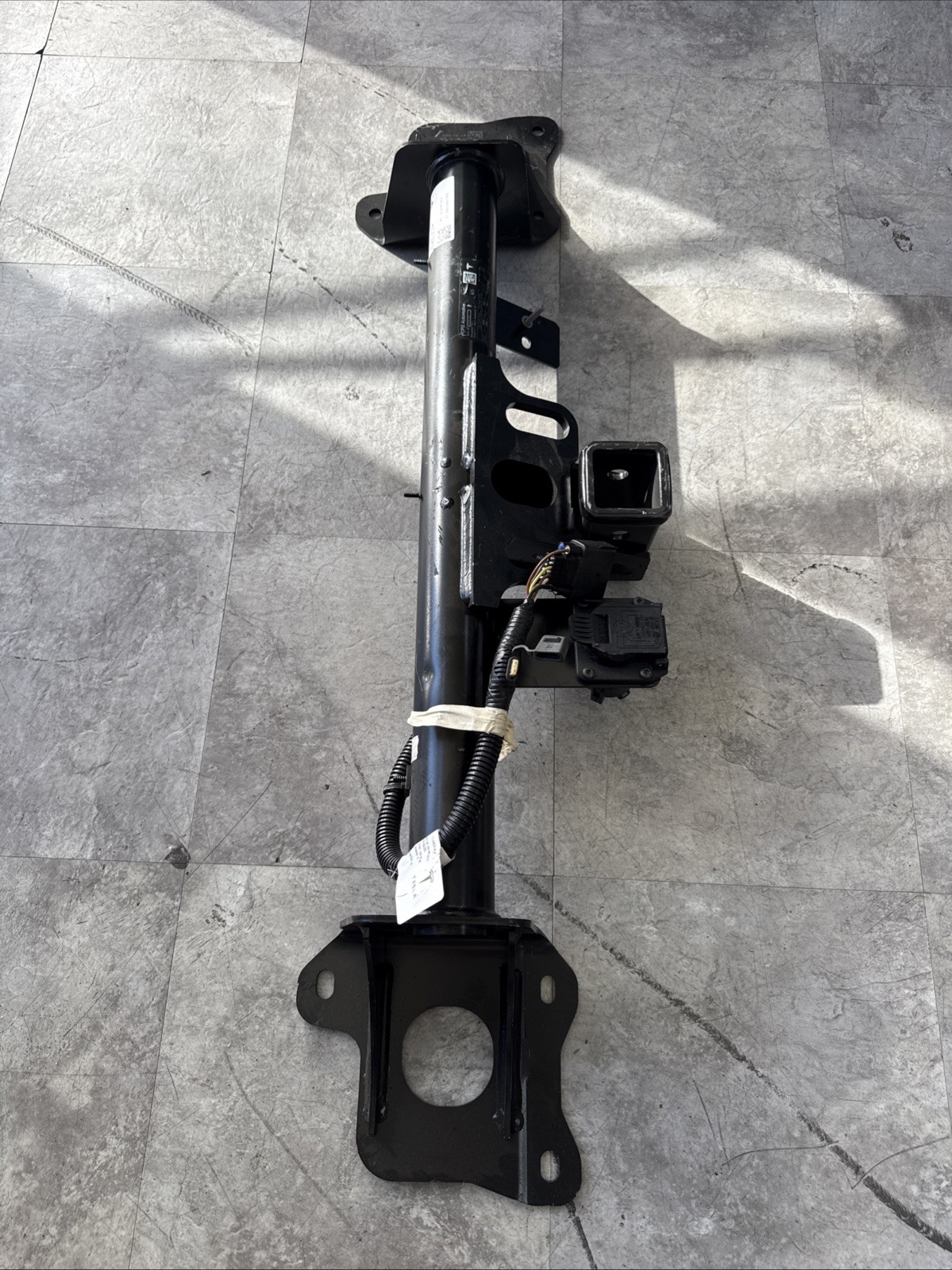 2020-2024 Tesla Model Y MY Rear Trailer Towing Tow Hitch Bar OEM 1514757-00-D