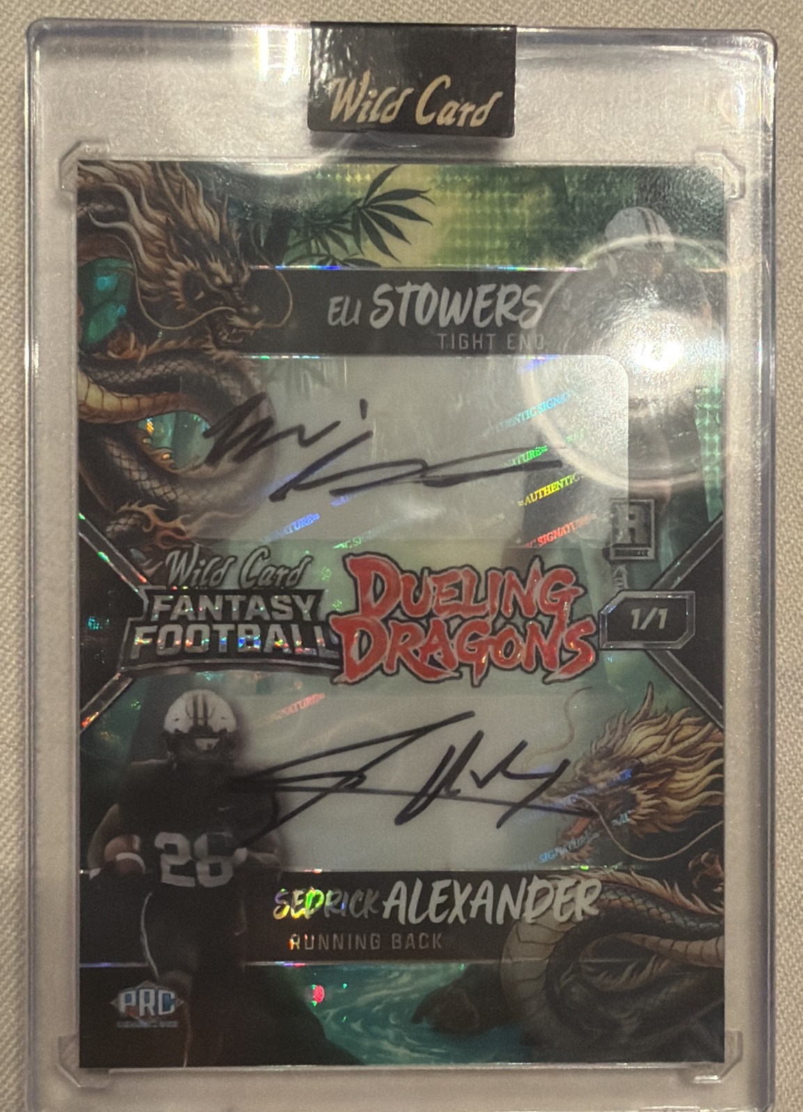 Wild Card Fantasy Dueling Dragons-Stowers/Alexander Auto 1/1 # FMGR-ESSAA 🔥 Wild Card Fantasy Dueling Dragons-Stowers/Alexander Auto 1/1 # FMGR-ESSAA 🔥