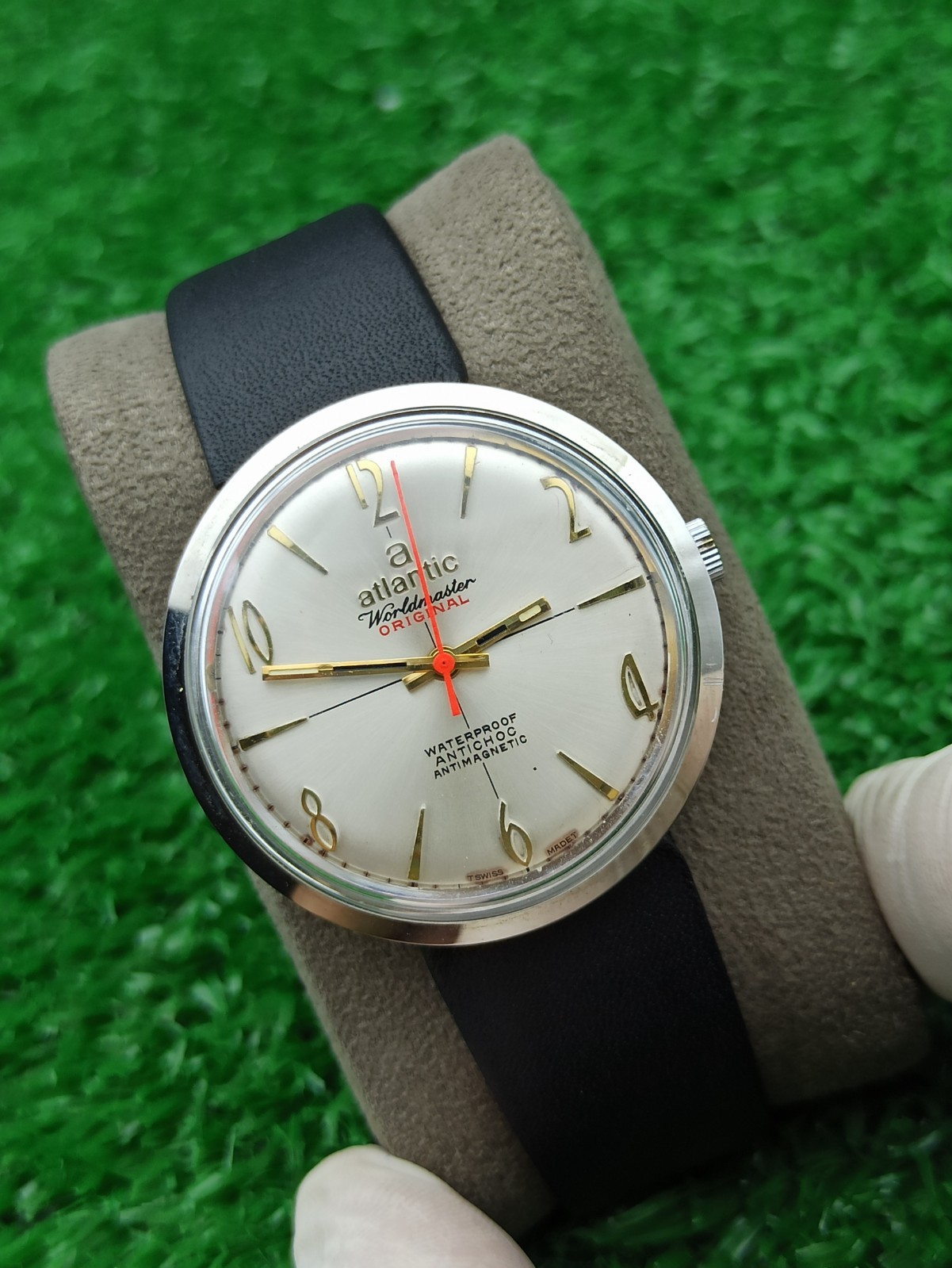 1960\'s Vintage Atlantic Worldmaster Original Watch Manual 17 Jewels Black 37 MM
