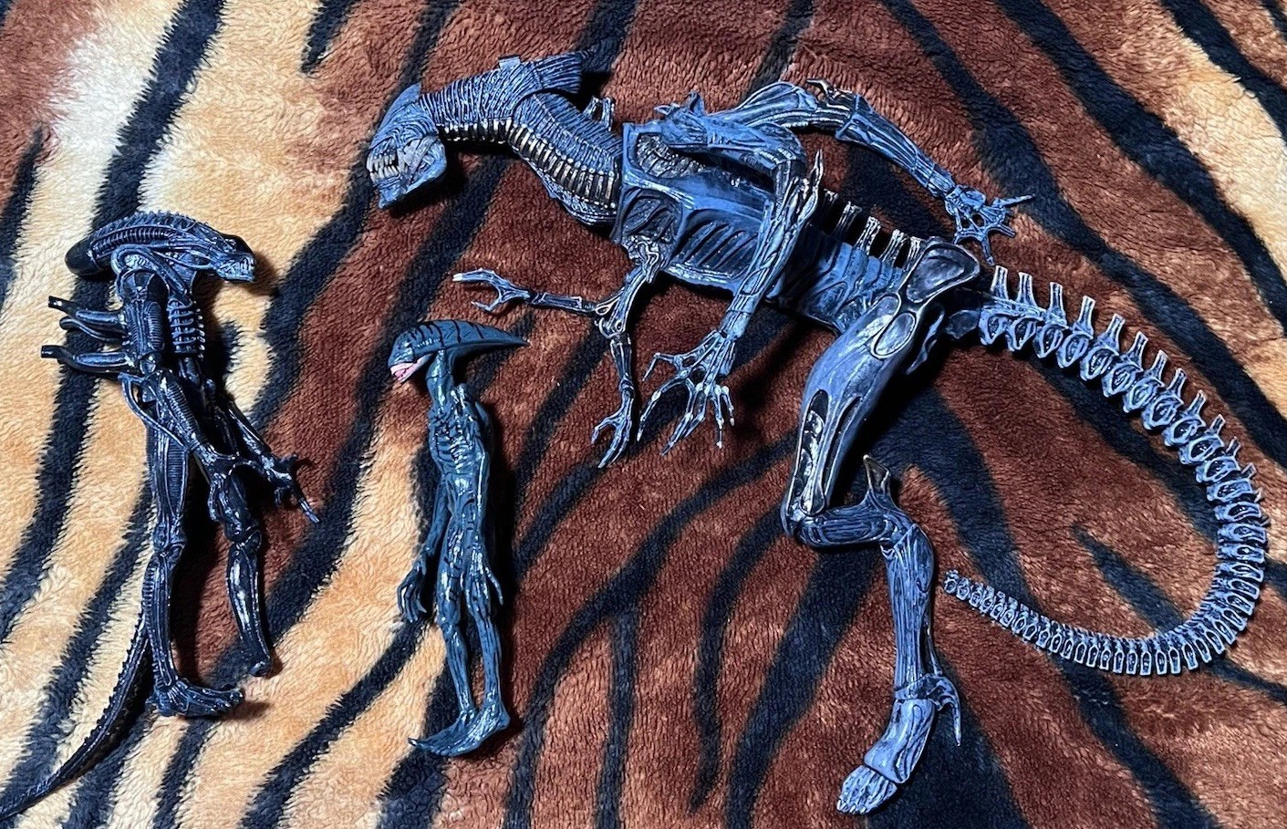 NECA Alien Prometheus Deacon Alien Warrior & Queen Collection GRAIL RARE GENUINE NECA Alien Prometheus Deacon Alien Warrior & Queen Collection GRAIL RARE GENUINE