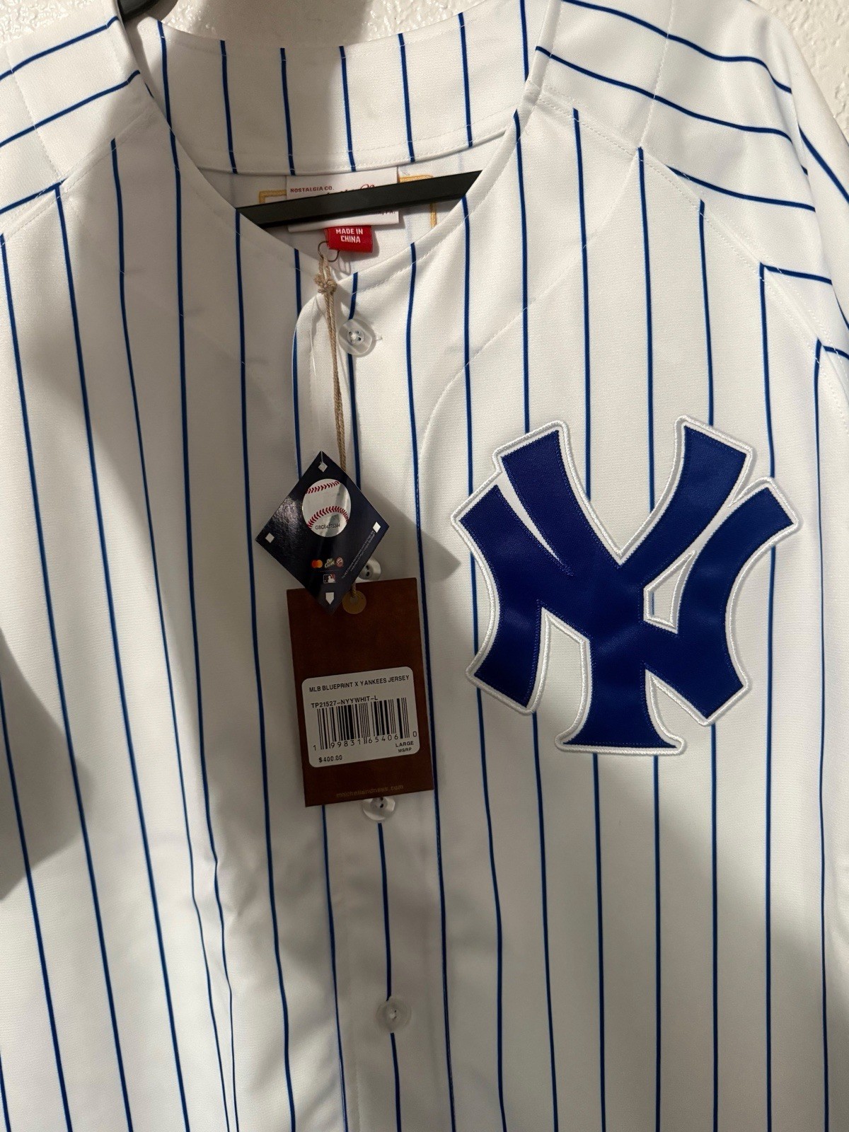 Mitchell & Ness New York Yankees Jay-Z Blueprint Pinstripe Jersey Size L Mitchell & Ness New York Yankees Jay-Z Blueprint Pinstripe Jersey Size L