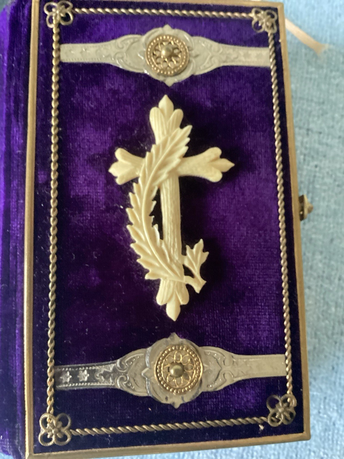 1890 German PrayerBook, Museum Quality, Richly Decorated, 3x4.5”, 472 pages