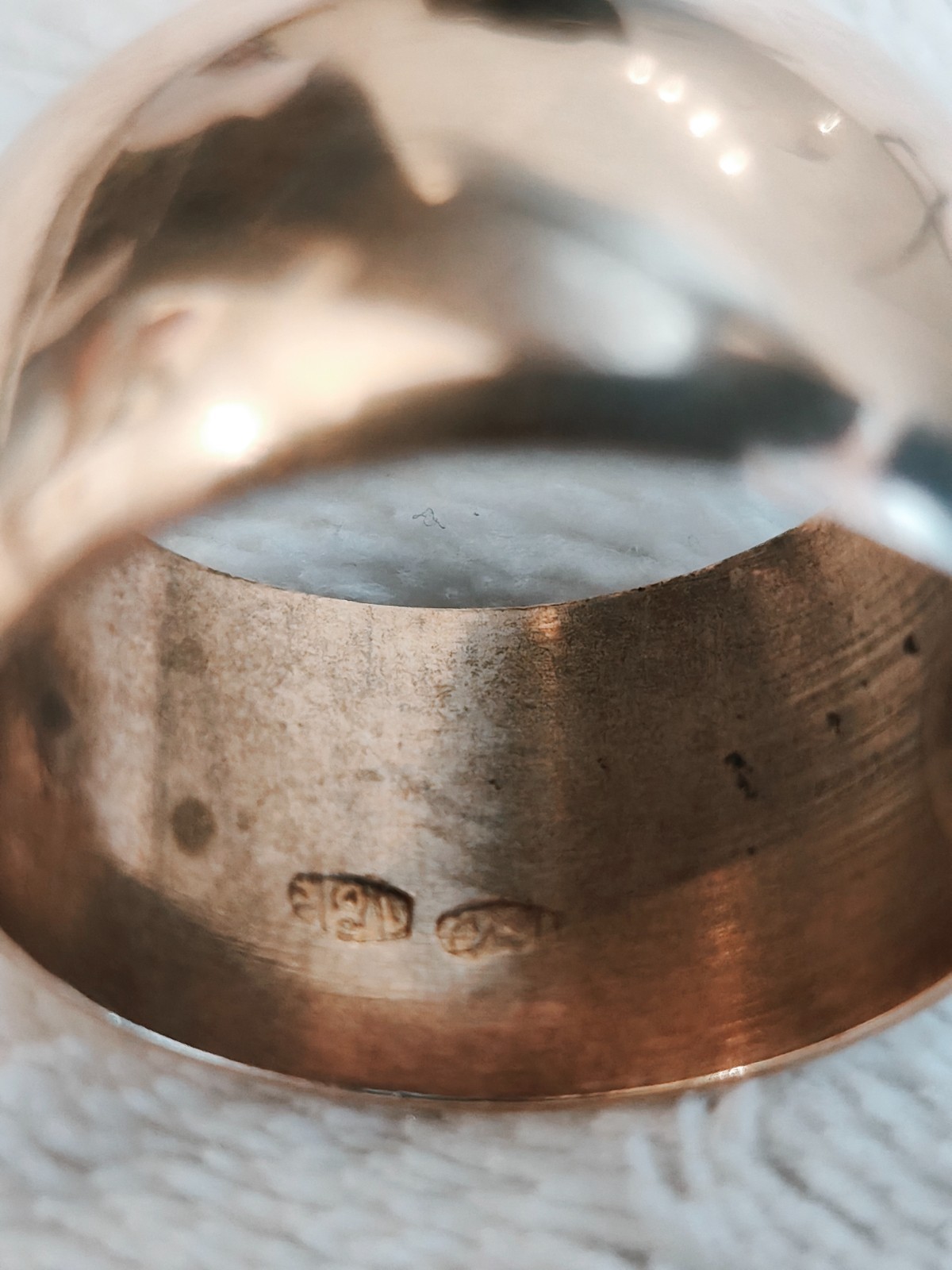 Vintage Italian Solid 18K Yellow Gold Wide Band Ring 11g Size 9.5 Textured 750