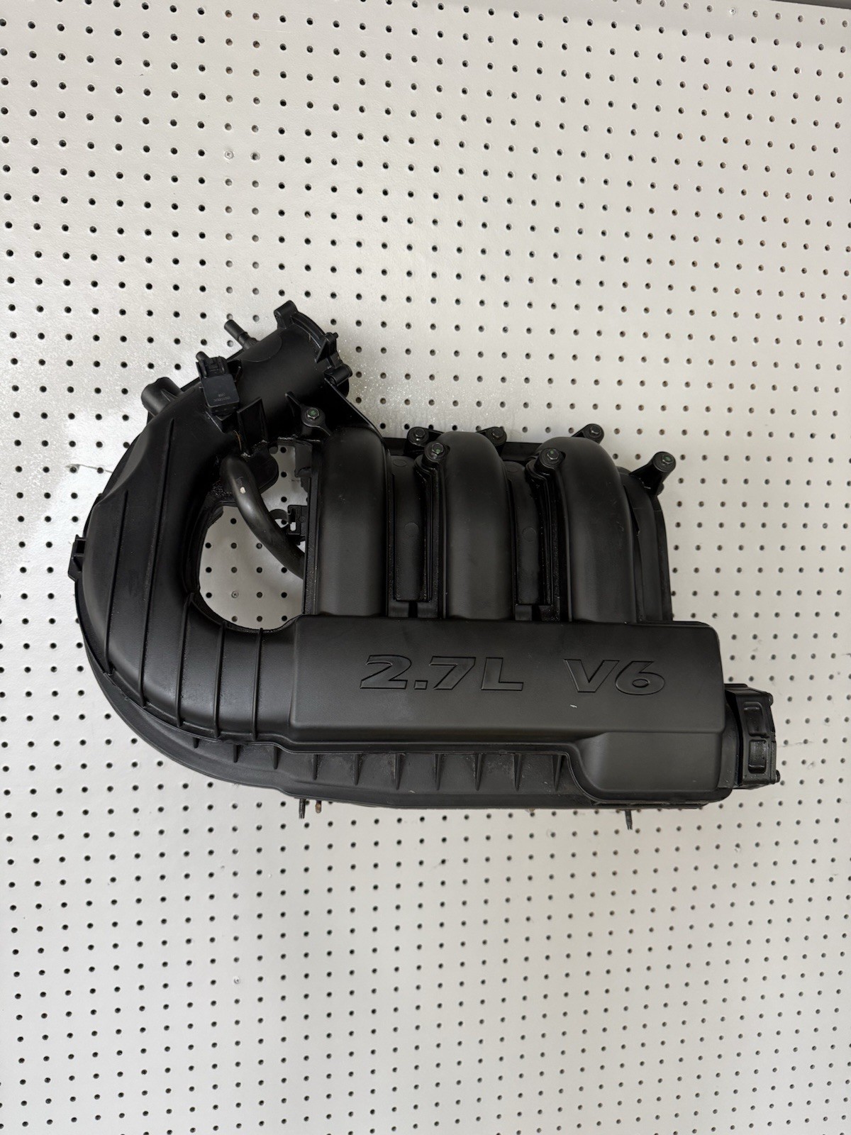 2006-2010 Dodge Charger Chrysler 300 2.7L Upper Intake Manifold Assembly OEM