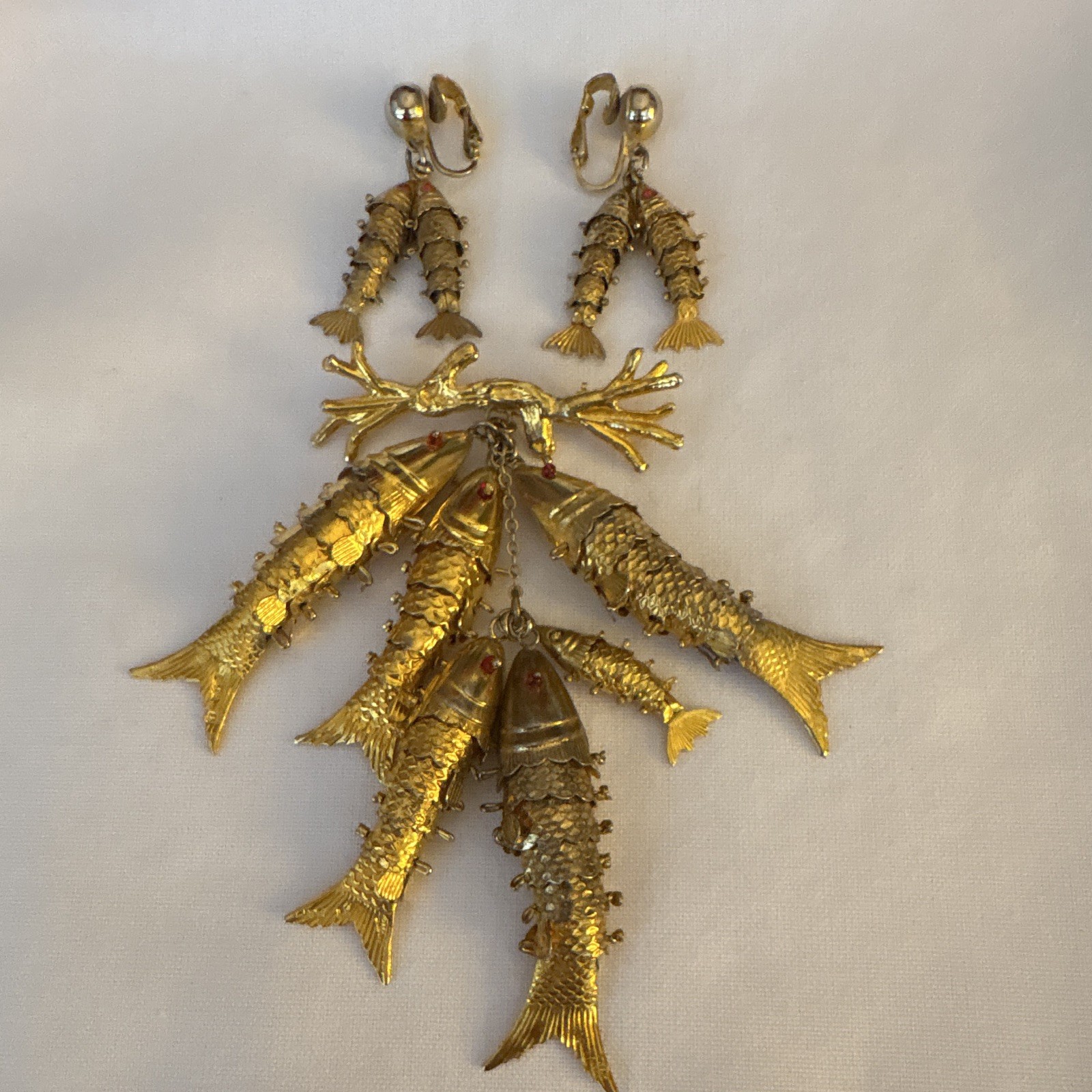 Vintage Signed VOGUE JLRY Articulated Fish Brooch & Clip-On Earrings Set