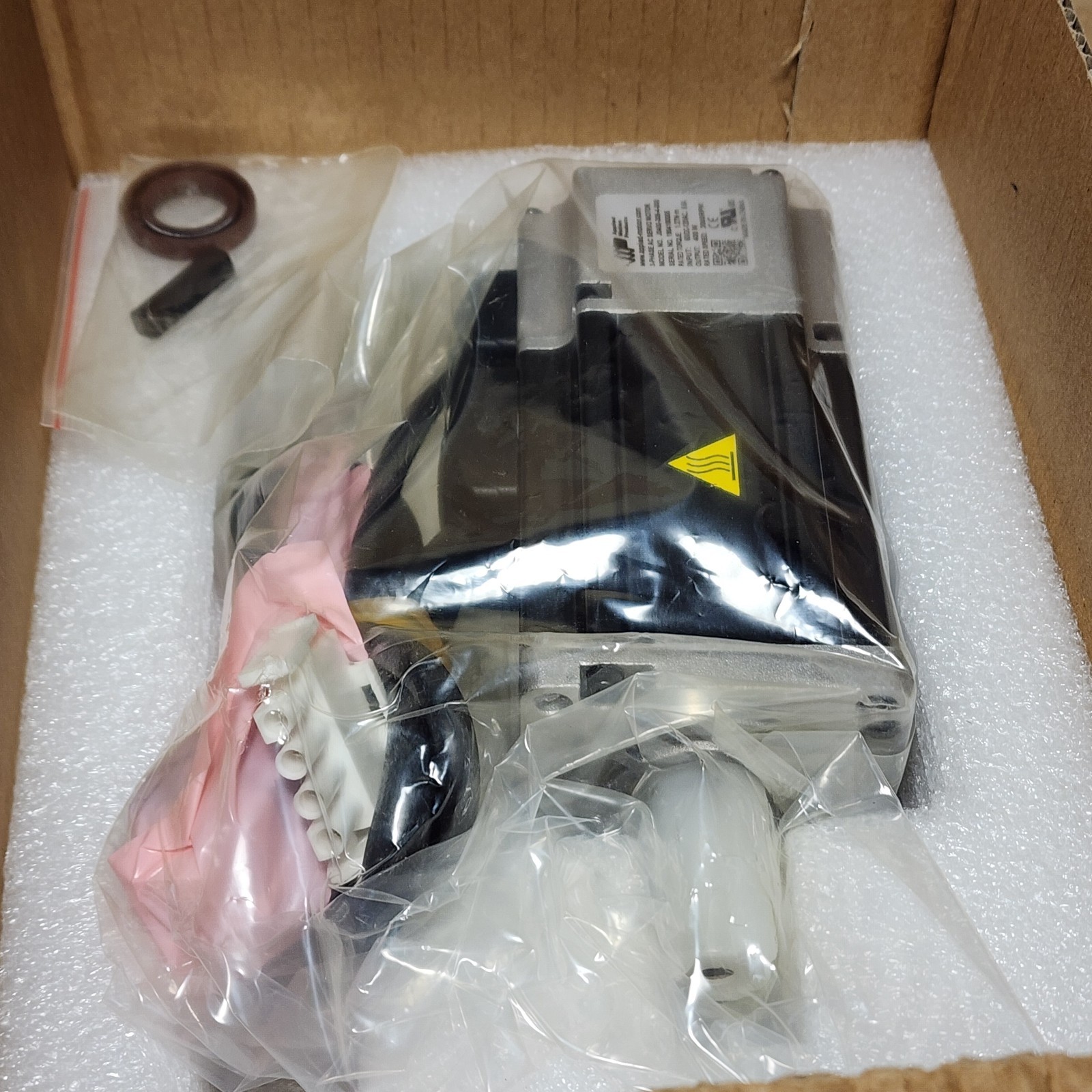 Applied Motion Products J0400-305-4-000 Servo Motor 400W 60V DC Applied Motion Products J0400-305-4-000 Servo Motor 400W 60V DC