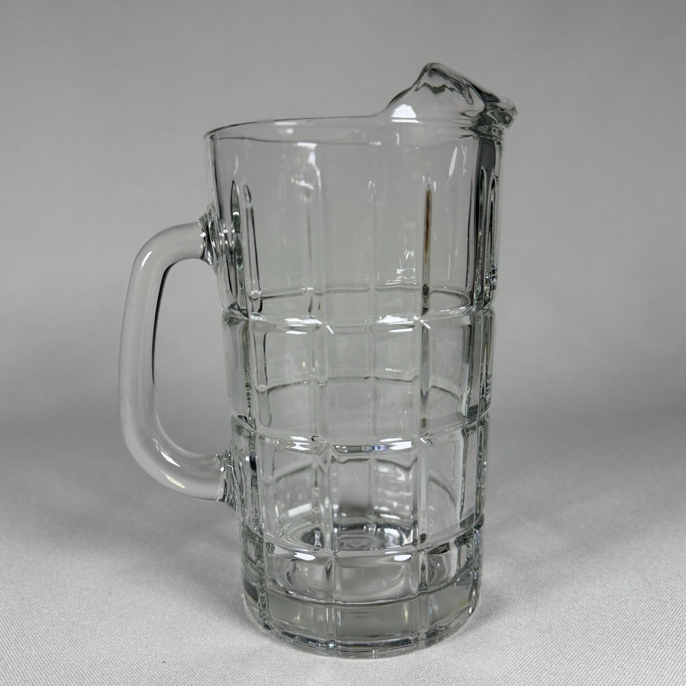 Vintage Anchor Hocking Clear Glass Block Waffle Pattern Ice Lip Pitcher 9.5\ Vintage Anchor Hocking Clear Glass Block Waffle Pattern Ice Lip Pitcher 9.5\