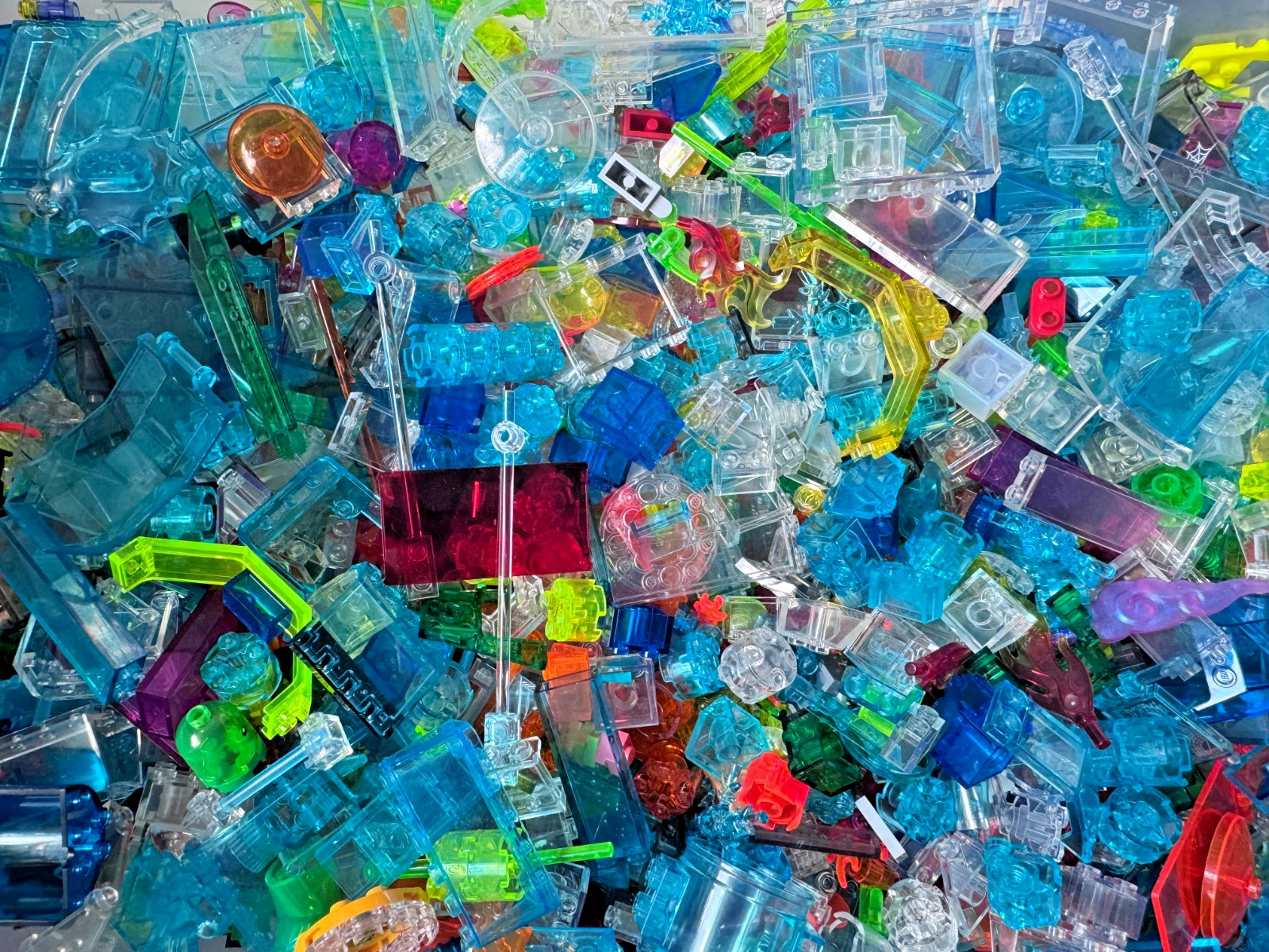 LEGO 100 pc CLEAR & TRANSPARENT TRANSLUCENT BUILDING PARTS n PIECES Cleaned LEGO 100 pc CLEAR & TRANSPARENT TRANSLUCENT BUILDING PARTS n PIECES Cleaned