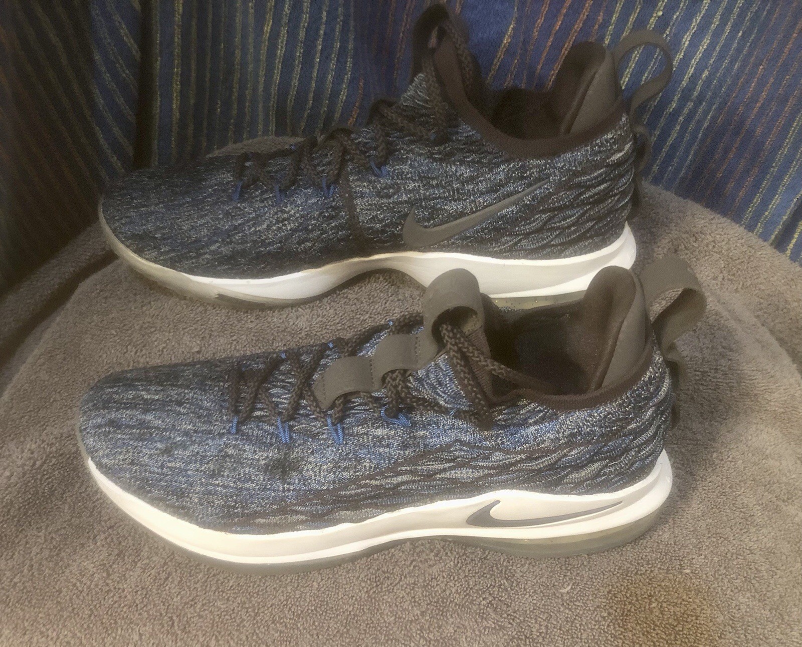 Nike LeBron 15 Low \'Signal Blue\' - Men\'s Size 12 Nike LeBron 15 Low \'Signal Blue\' - Men\'s Size 12