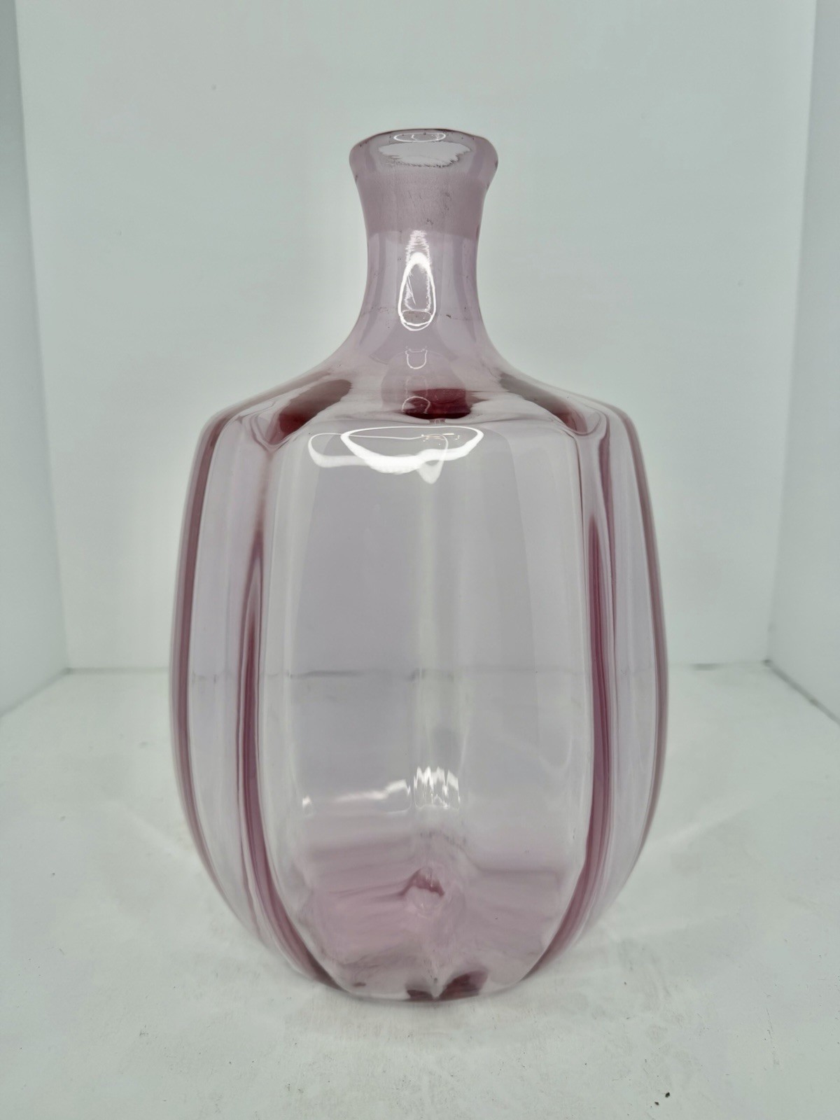 Vintage MCM Blenko 6416 Decanter In Rośe Base Only Vintage MCM Blenko 6416 Decanter In Rośe Base Only