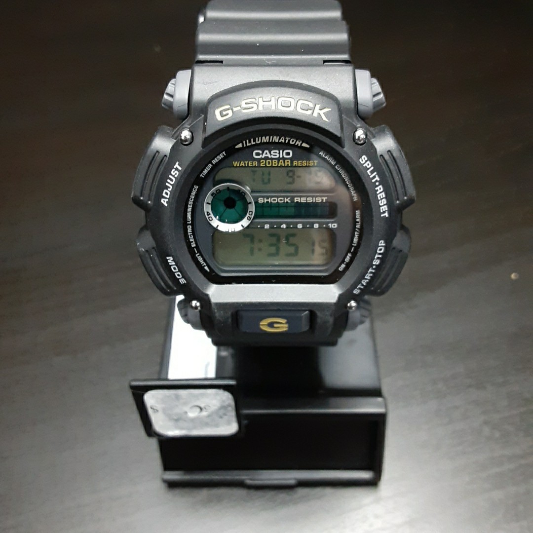 Casio G-Shock DW9052-1B, Chronograph Watch, Resin Band, Alarm, 200 Meter WR Casio G-Shock DW9052-1B, Chronograph Watch, Resin Band, Alarm, 200 Meter WR