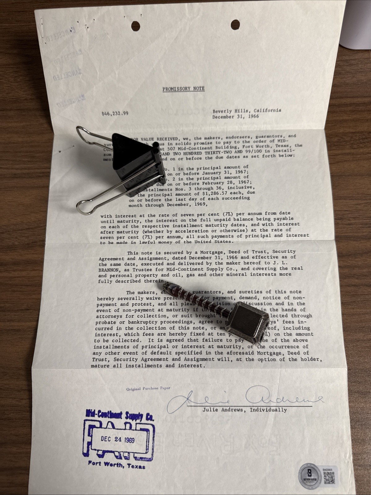 Julie Andrews SIGNED Autograph BAS Certified Contract 1966