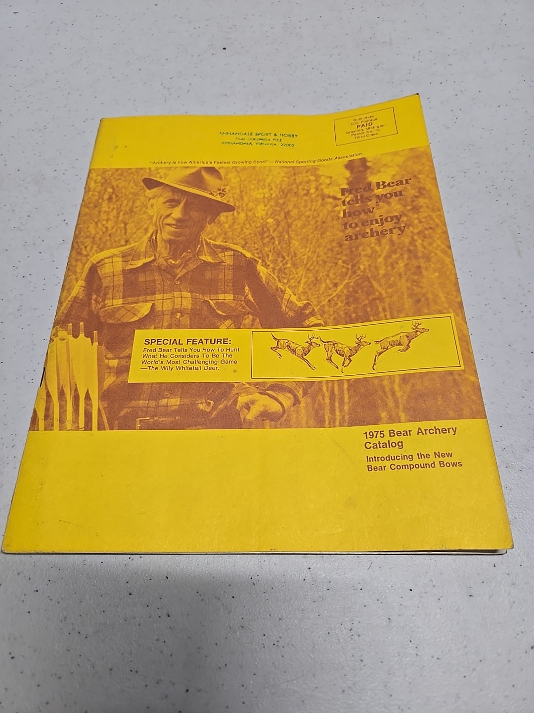 1975 Fred Bear Archery Bow Arrow Gear Hunting Bowsights Sporting Vintage Catalog 1975 Fred Bear Archery Bow Arrow Gear Hunting Bowsights Sporting Vintage Catalog