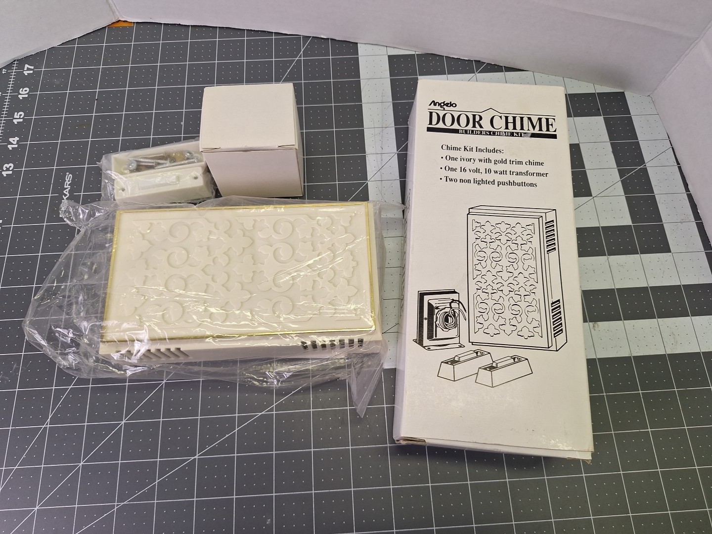NOS VTG Angelo Door Chime Builders Kit White Ivory Gold Transformer Pushbuttons NOS VTG Angelo Door Chime Builders Kit White Ivory Gold Transformer Pushbuttons