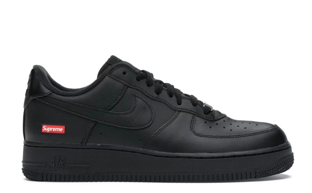 Nike Air Force 1 Low Supreme Black