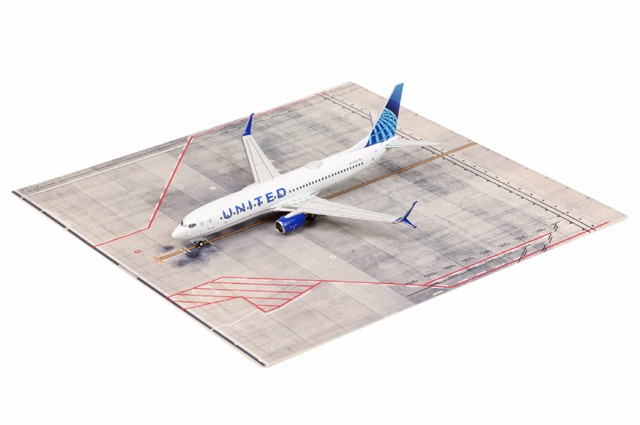 HA7380026 Aero Polaris 737-800 1/400 Model N77520 United Airlines