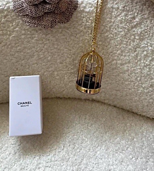 CHANEL Bird Cage with Miniature Perfume(Rare)