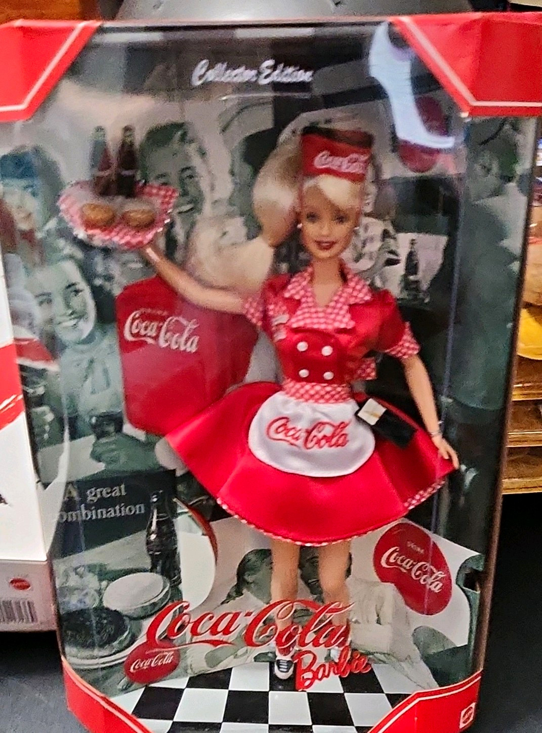 Vintage 1998 Coca-Cola Barbie Doll Carhop Waitress Collector Edition NRFB 22831