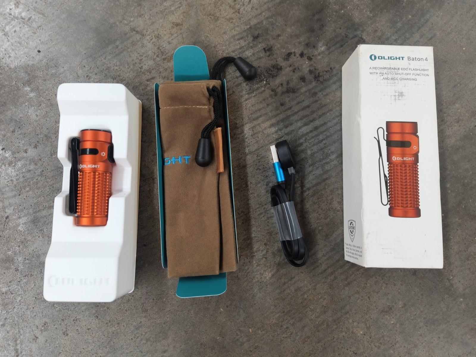 Olight Orange Baton 4 Powerful Rechargeable Flashlight 1300 Lumens 170 Meters Olight Orange Baton 4 Powerful Rechargeable Flashlight 1300 Lumens 170 Meters
