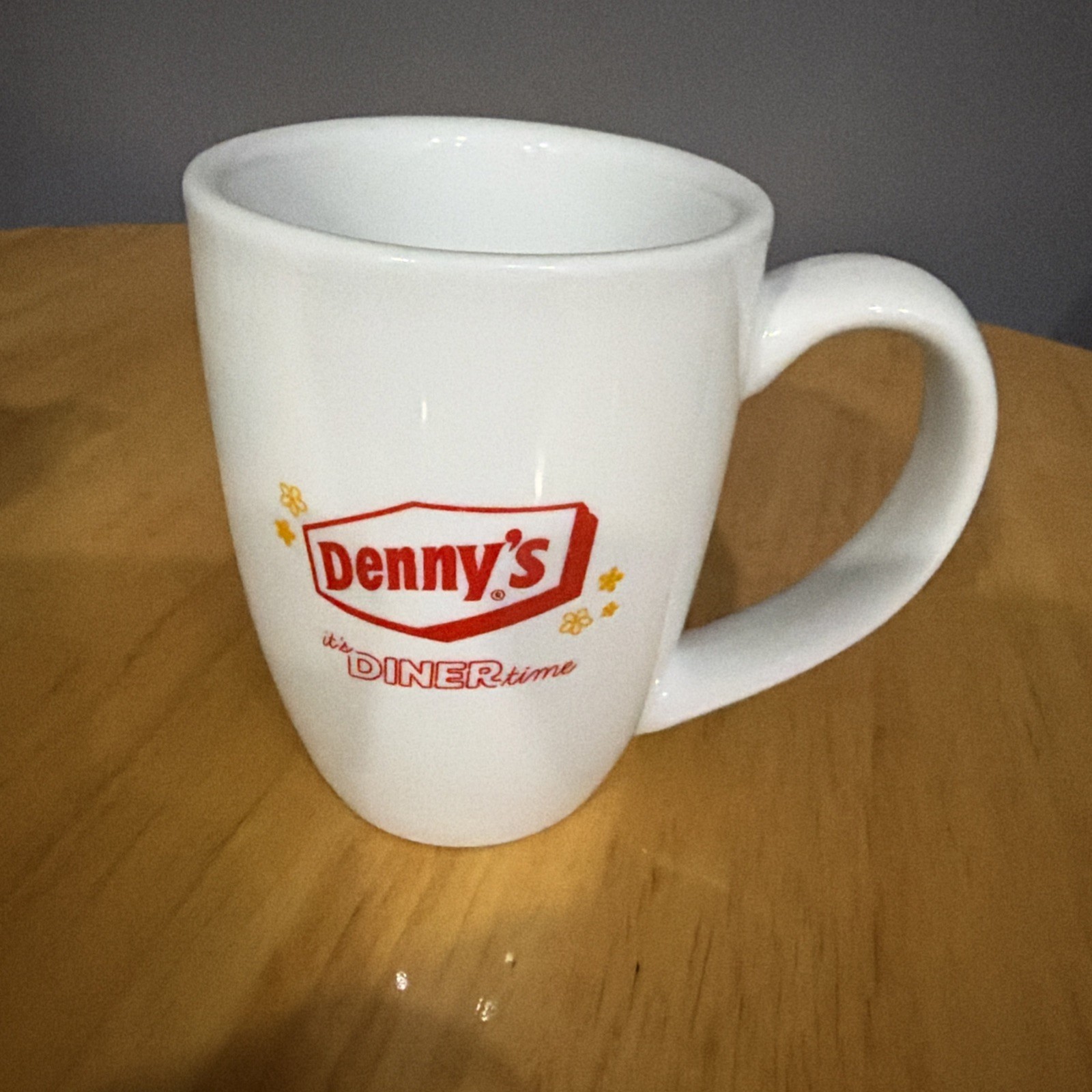 Denny\'s It’s Dinner Time Coffee Ring 10oz Classic Retro Style Mug Denny\'s It’s Dinner Time Coffee Ring 10oz Classic Retro Style Mug