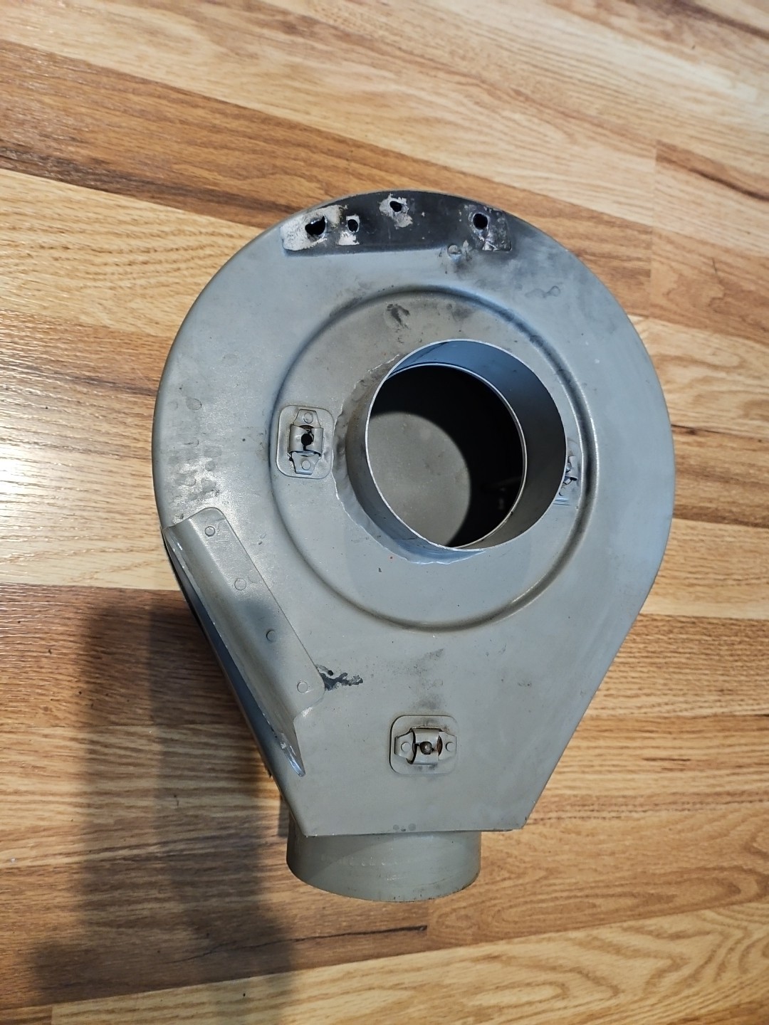 Piper PA-30 Comanche Brackett Air Filter Box  PN 23883-00