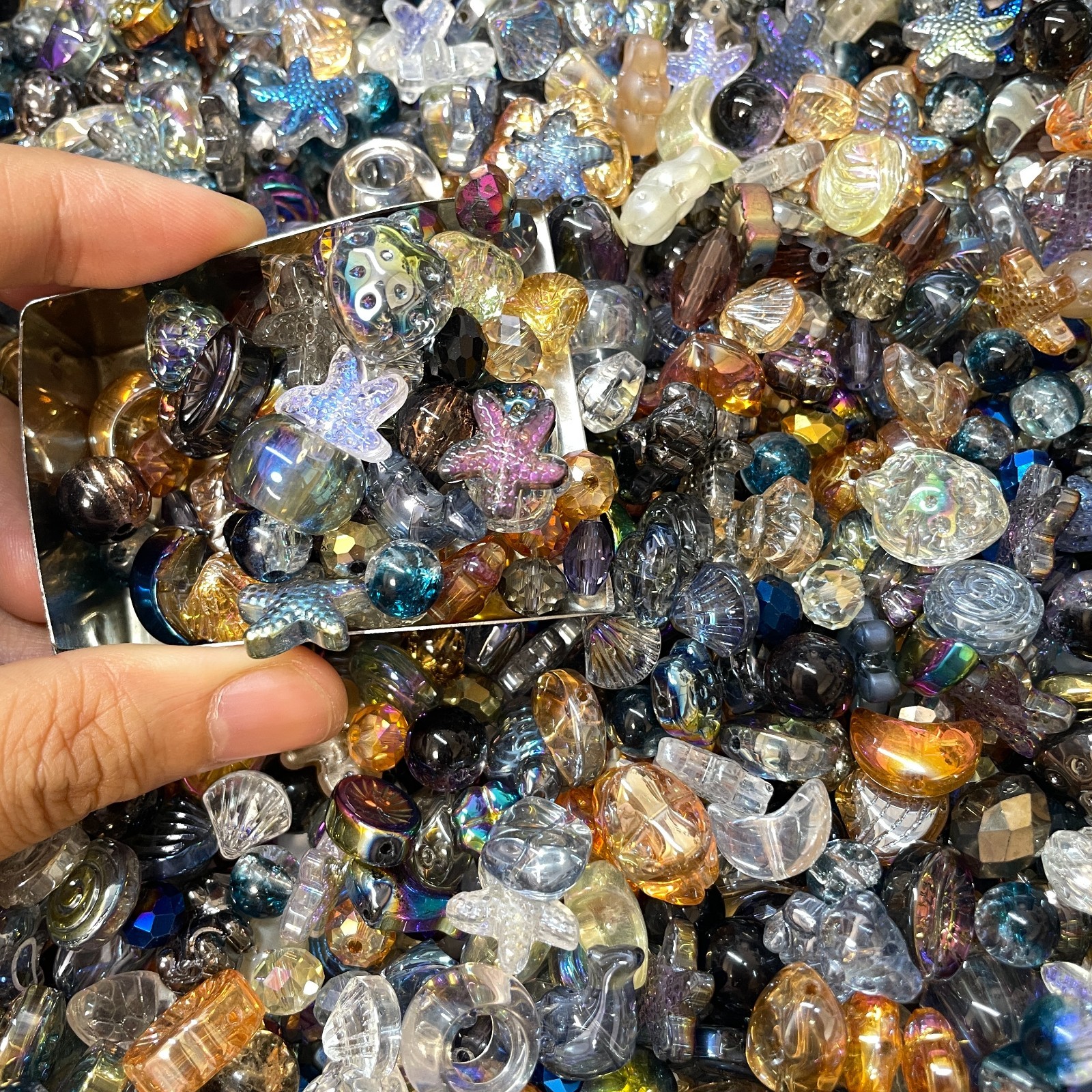 100g Handmade Glass Beads Mixed Shapes for DIY Jewelry Sun Catcher Decor