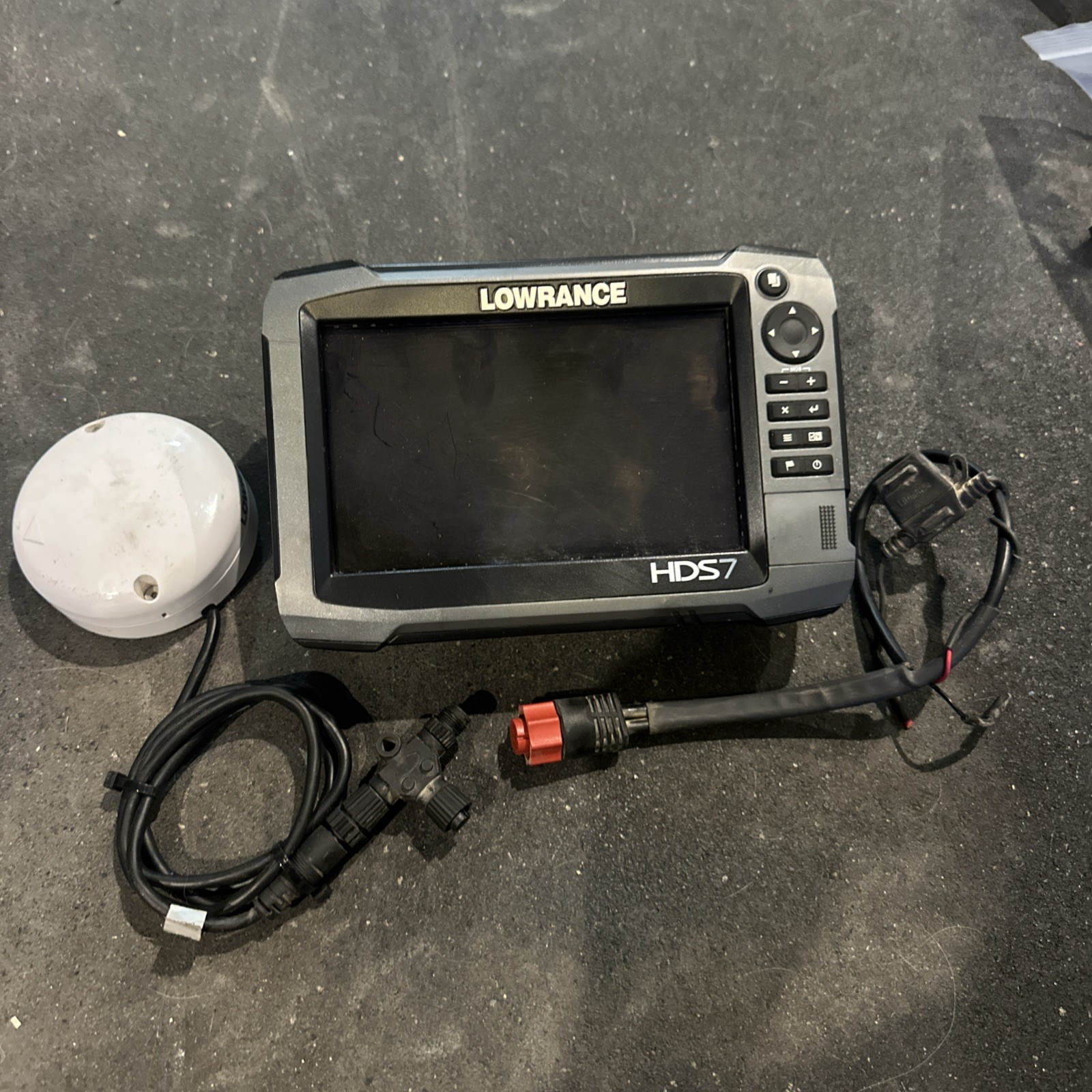 Lowrance HDS7 LIVE FishfinderChartplotter Head Unit With Point 1 Antenna G2U