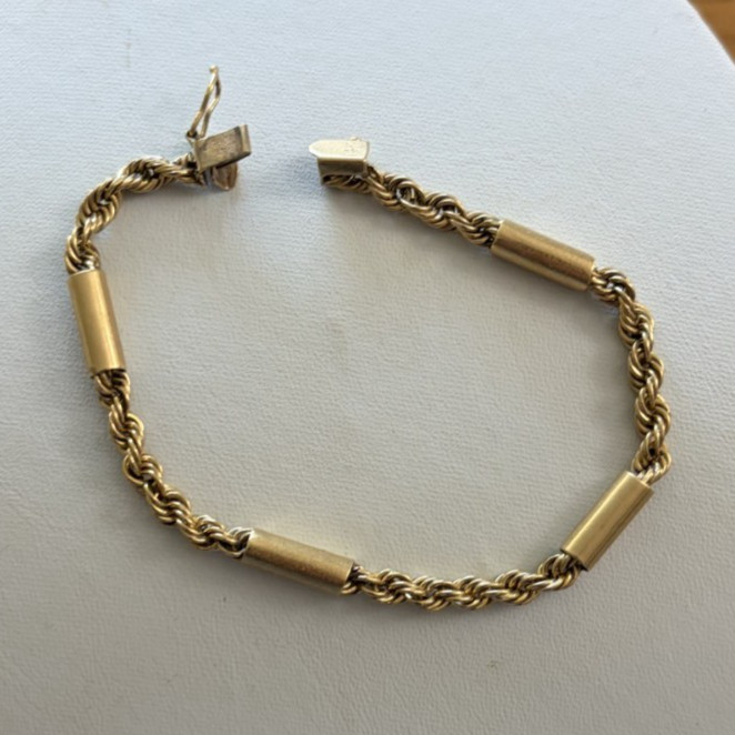 Vintage 14k Gold Rope Bracelet 7.5” Twisted Rope 6.3g Beautiful Vintage 14k Gold Rope Bracelet 7.5” Twisted Rope 6.3g Beautiful