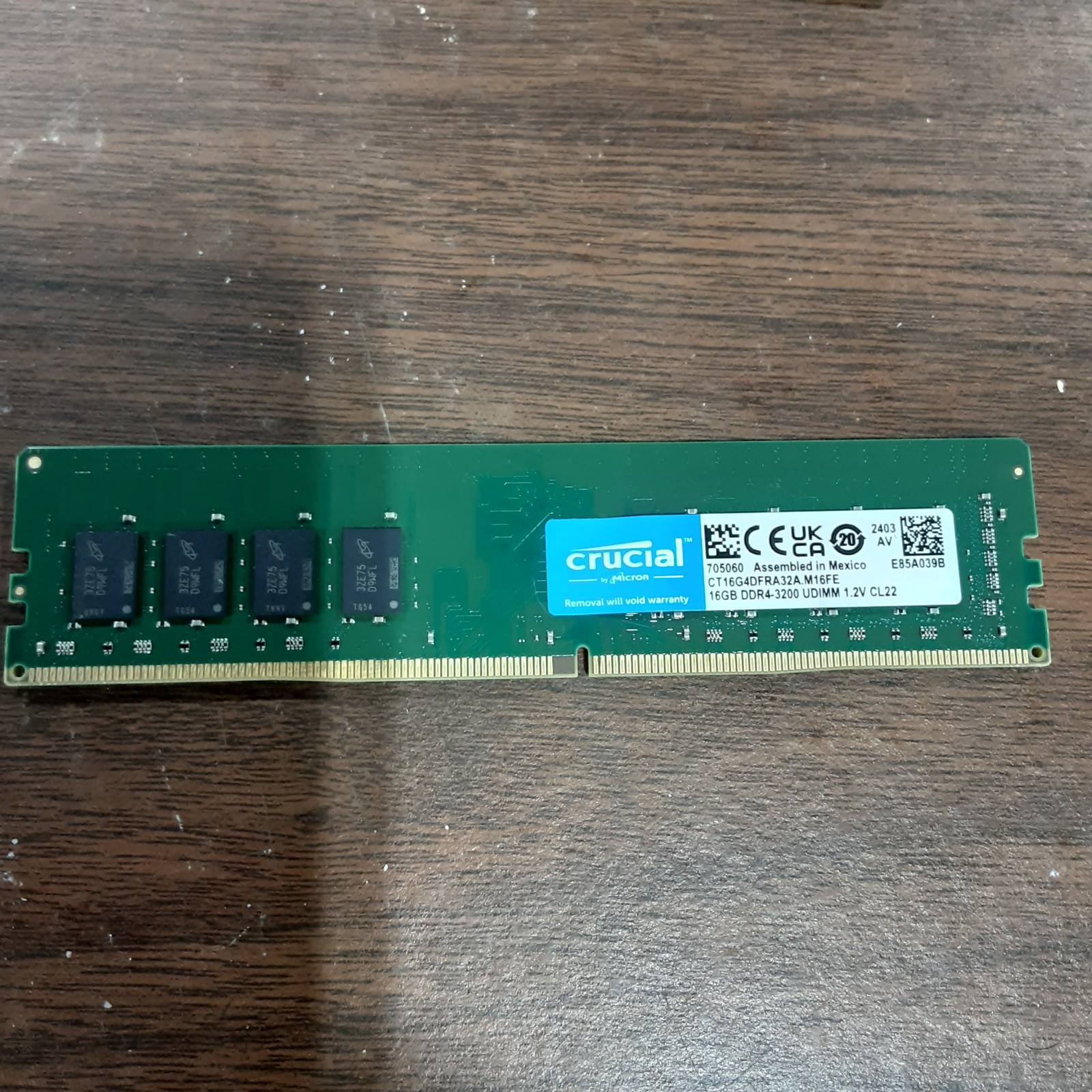 Crucial 32GB DDR4-3200 CL22 288- Pin UDIMM Desktop Memory CT16G4DFRA32A-2x16GB