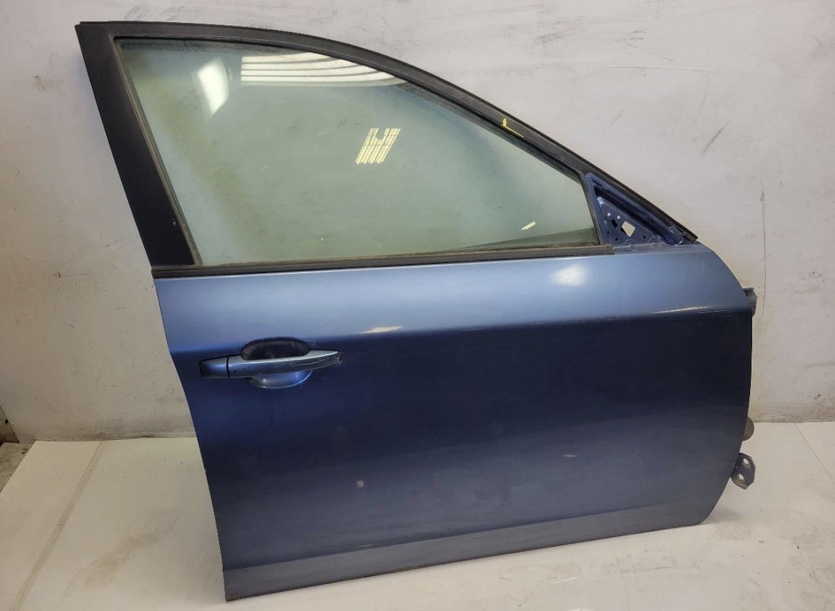 2008 2009 2010 2011 2012 2013 2014 Subaru Impreza Right Front Door Local pick up