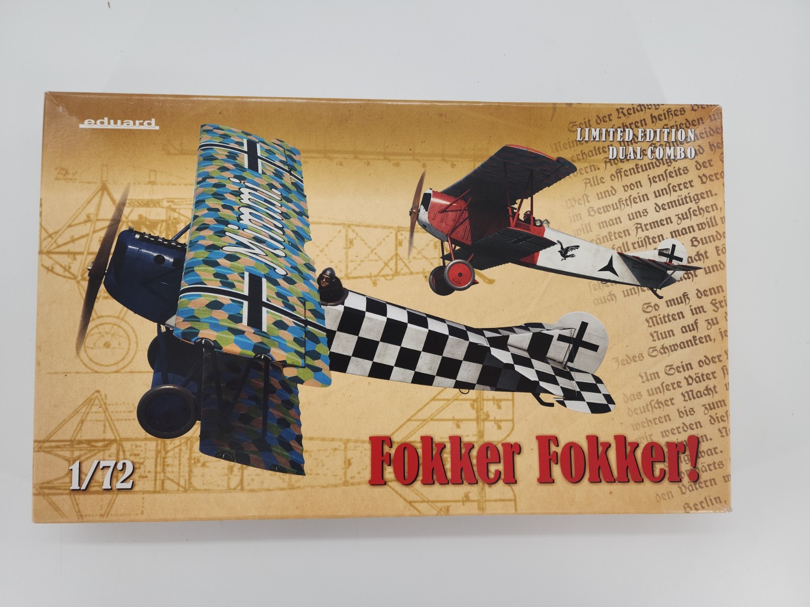 Eduard 2133 Scale 1/72 Fokker Fokker Dual Combo WW1 Aircraft Model Grey Boxed. Eduard 2133 Scale 1/72 Fokker Fokker Dual Combo WW1 Aircraft Model Grey Boxed.