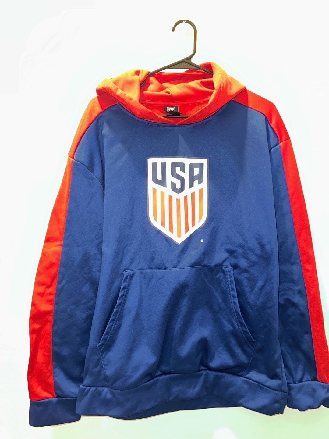 Icon Sports US Soccer Official Licensed Navy Blue Red Pullover Hoodie Men\'s Size