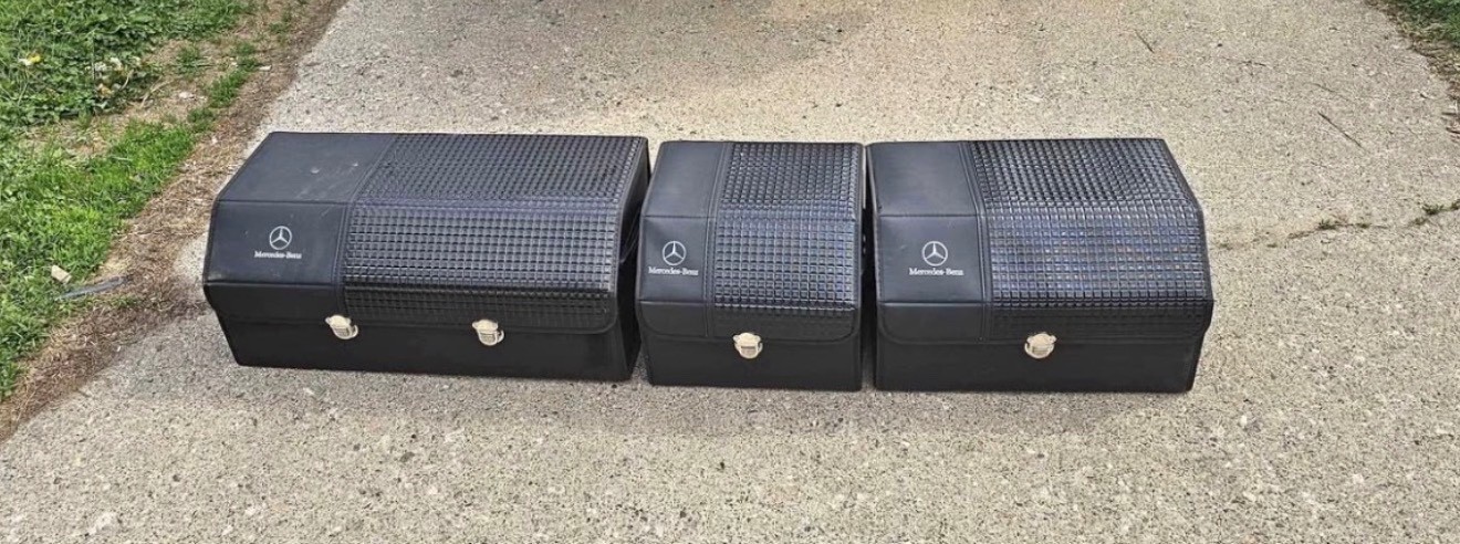 Genuine Mercedes-Benz OEM GLS 3-Piece Fitted Luggage Set Rare Travel Bags Black Genuine Mercedes-Benz OEM GLS 3-Piece Fitted Luggage Set Rare Travel Bags Black