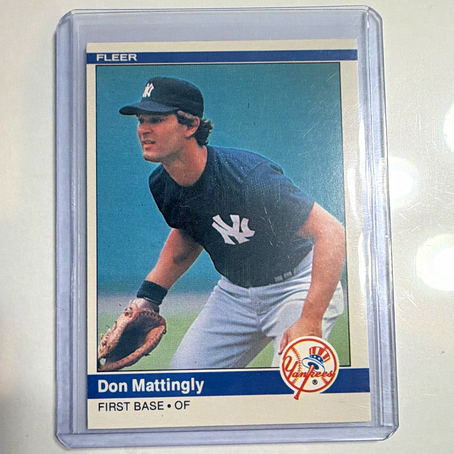 Fleer 1984 Don Mattingly Rookie Base Set #131 New York Yankees Fleer 1984 Don Mattingly Rookie Base Set #131 New York Yankees
