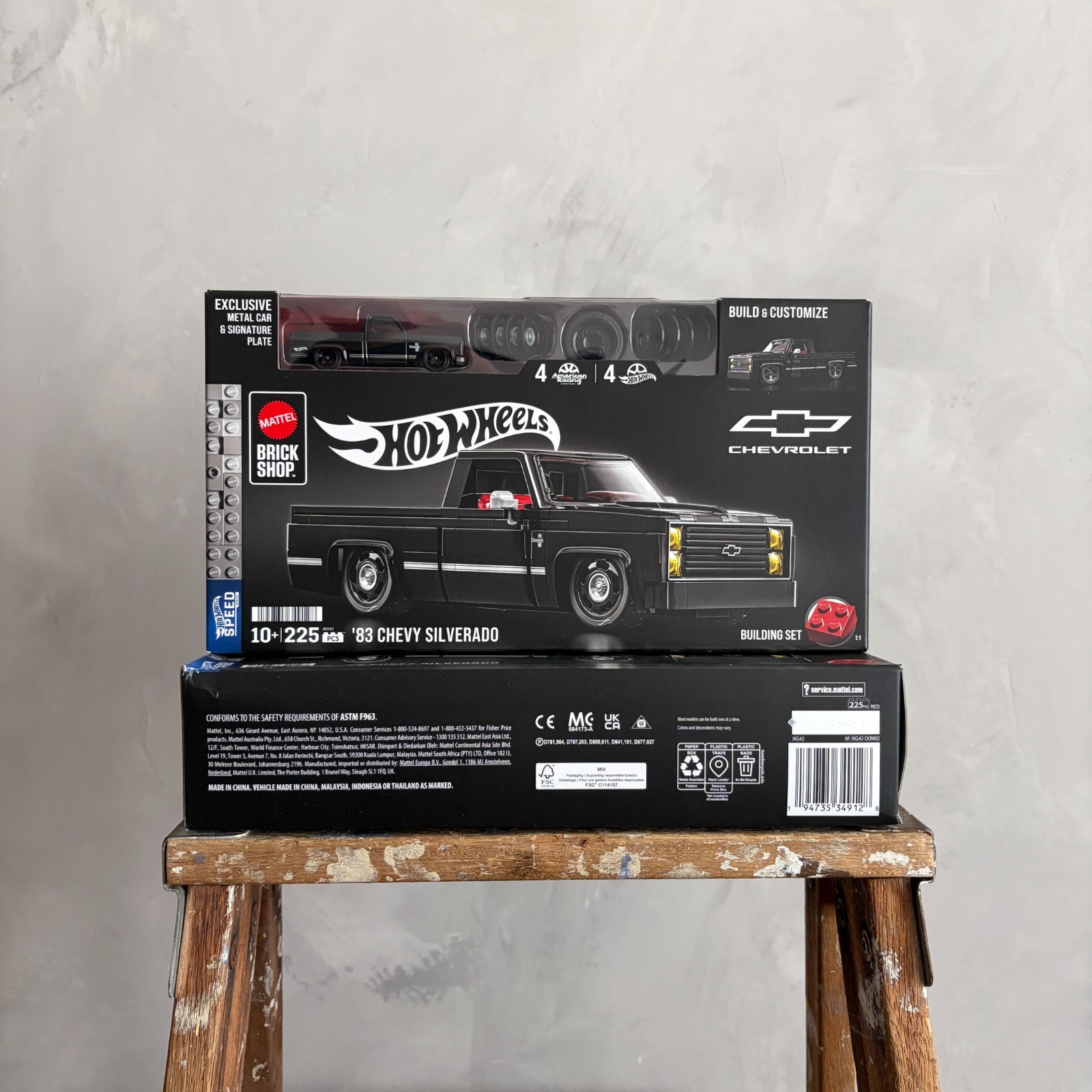 Mattel Brick Shop Hot Wheels '83 Chevy Silverado Building / JKG42 [ON-HAND]