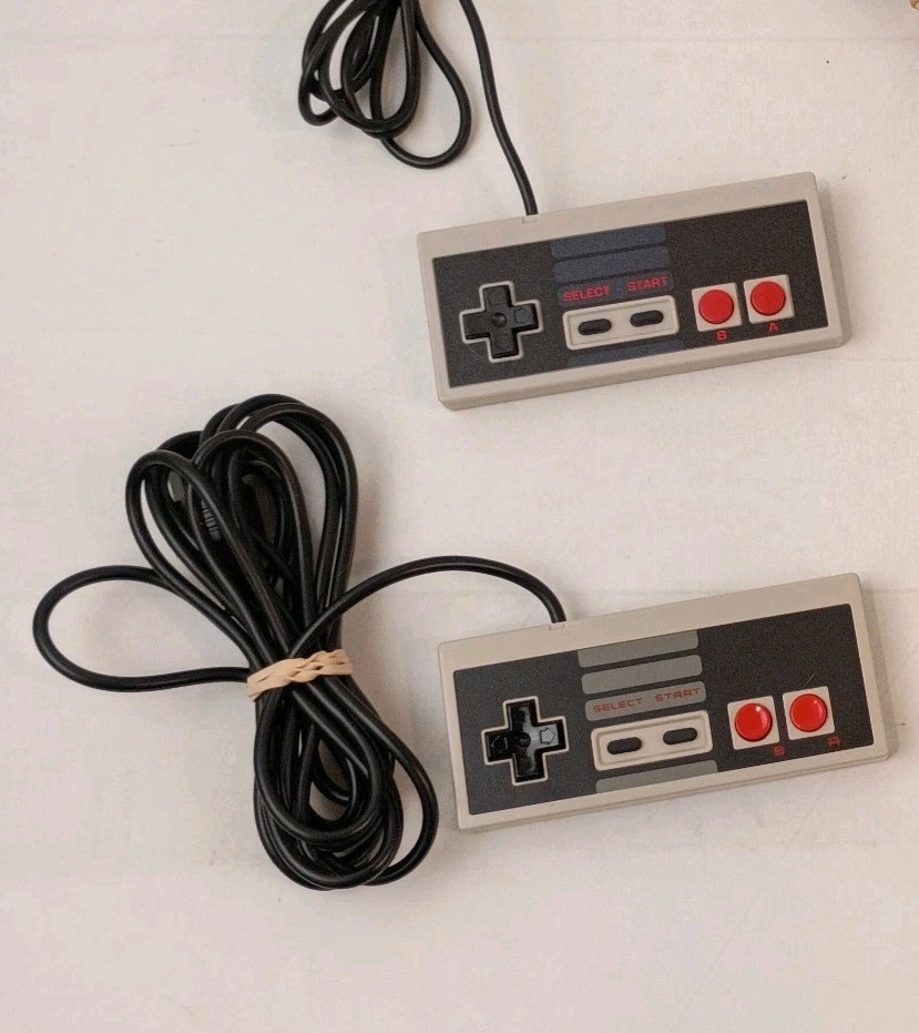 2 Controllers for NES Original Nintendo NES Vintage Console Wired Replacement 2 Controllers for NES Original Nintendo NES Vintage Console Wired Replacement