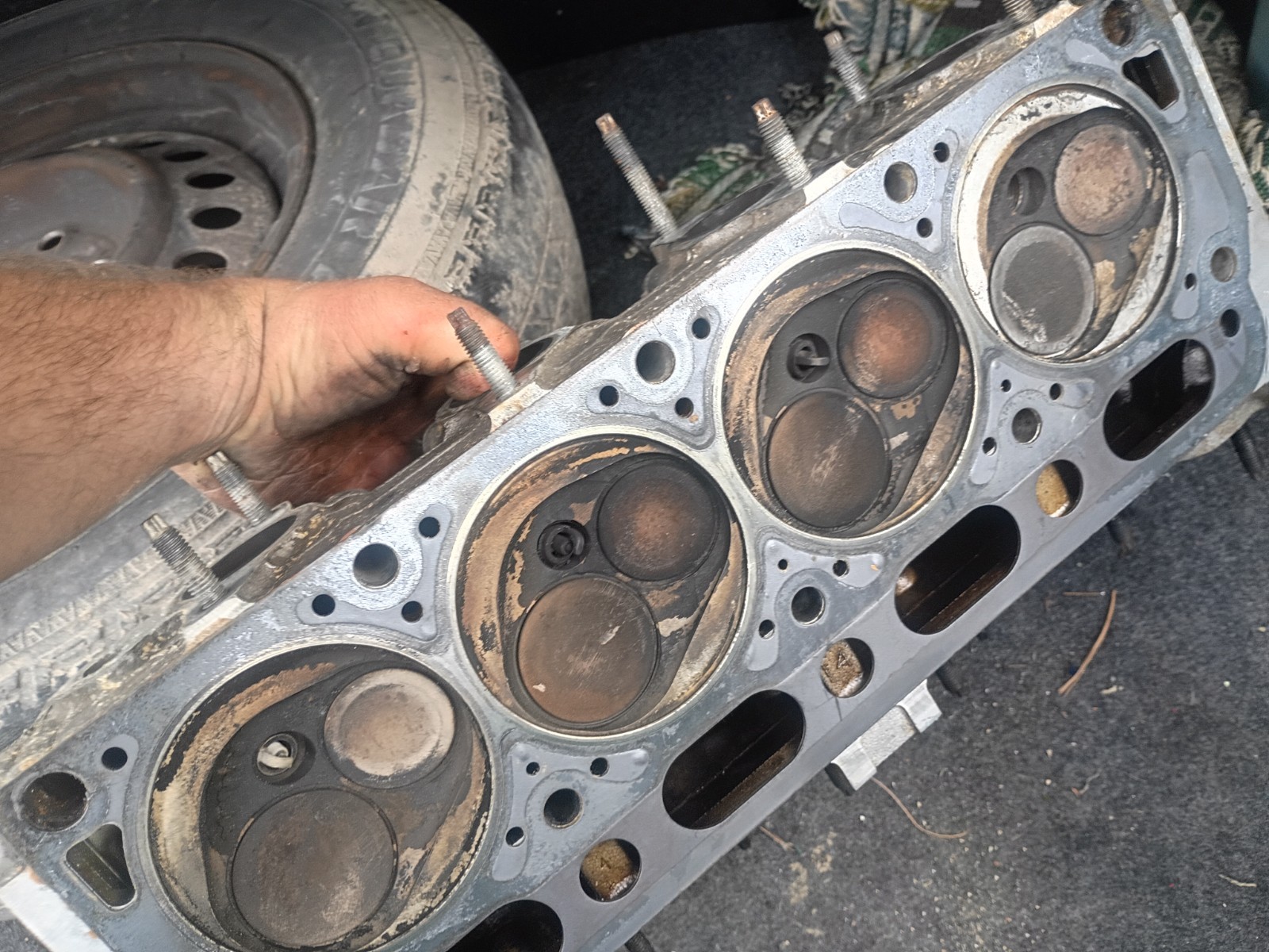 1992-1997 Chevy Cavalier 2.2 Cylinder Head