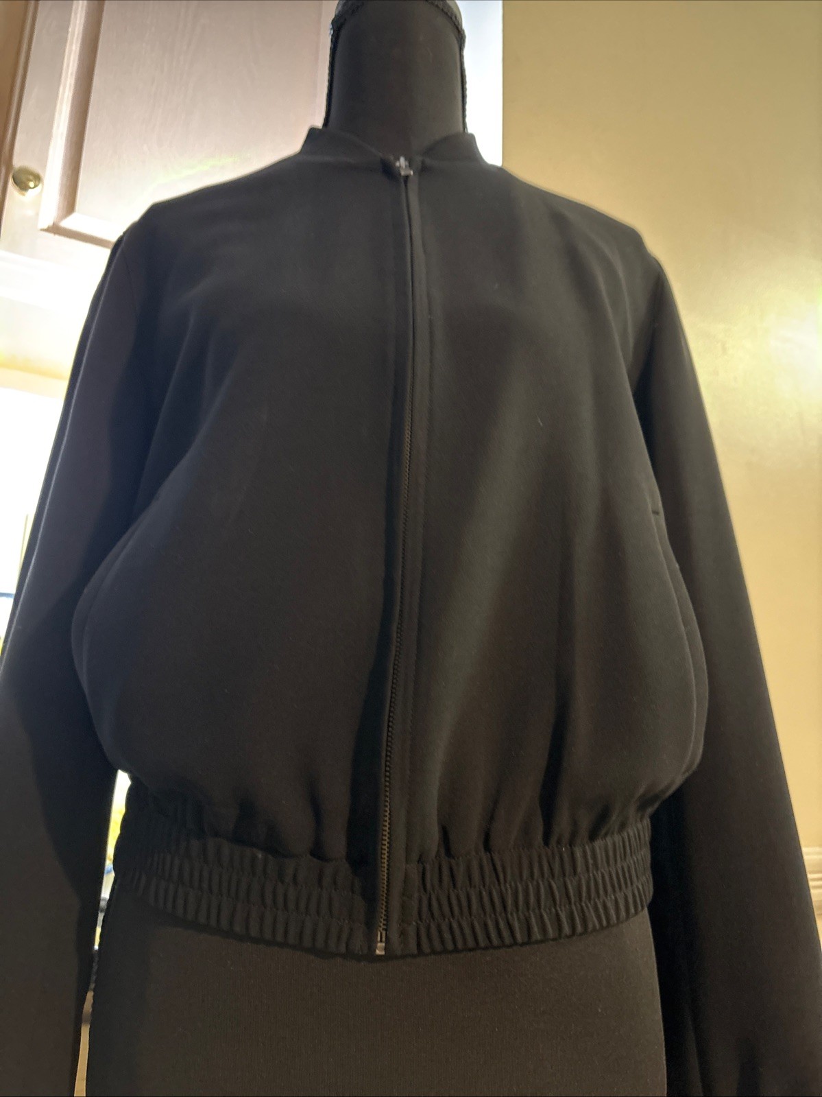 Theory Elegant Black Bomber Jacket Size P